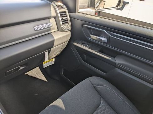 New 2026 RAM 1500 Big Horn AWD/4WD image 12