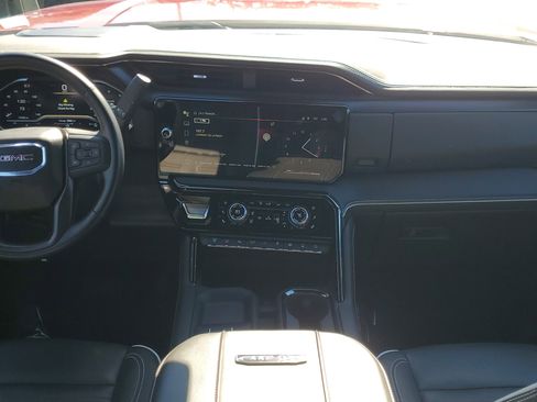 Used 2024 GMC Sierra 2500 AT4X w/ AT4X AEV Edition image 16