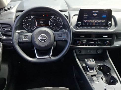 Used 2024 Nissan Rogue SV AWD/4WD image 11