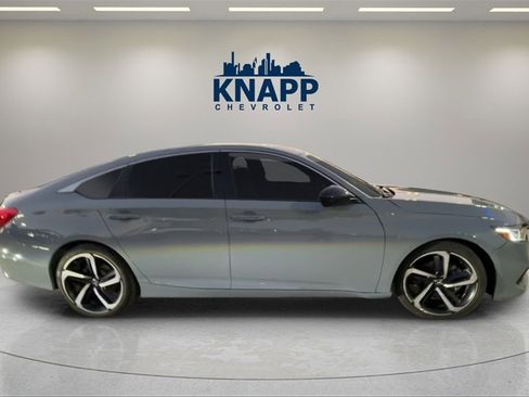 Used 2022 Honda Accord Sport image 6