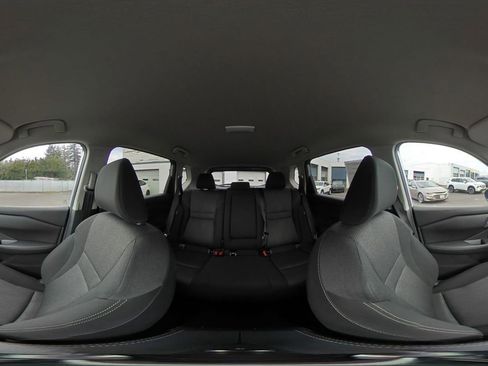 Used 2025 Nissan Rogue SV image 45