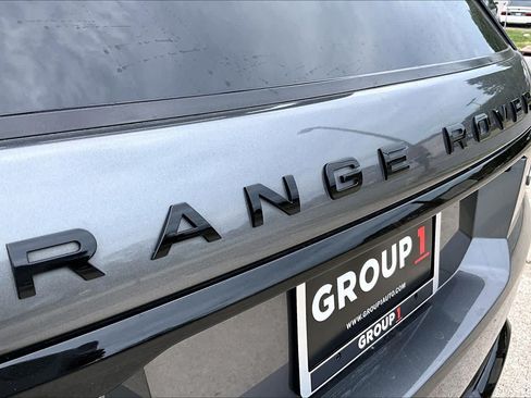 Used 2019 Land Rover Range Rover Sport Supercharged AWD/4WD image 31