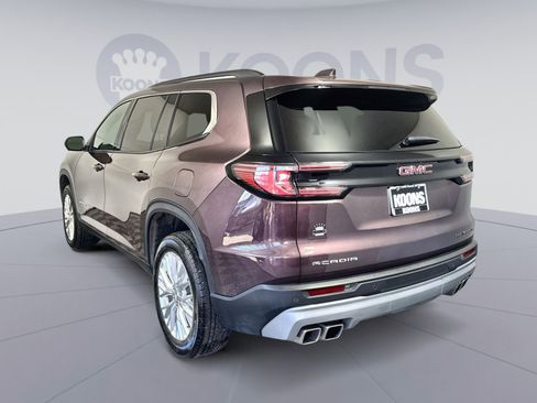 Used 2024 GMC Acadia Elevation image 4