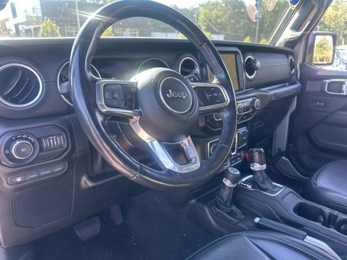 Used 2021 Jeep Wrangler Unlimited Rubicon 4xe w/ Cold Weather Group AWD/4WD image 14