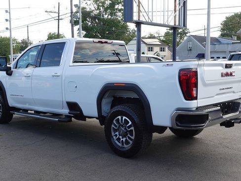 Used 2024 GMC Sierra 3500 SLE AWD/4WD image 2