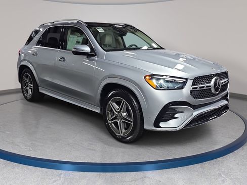 New 2026 Mercedes-Benz GLE 450 4MATIC image 3