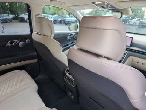 Used 2025 Genesis GV80 3.5T AWD/4WD image 26