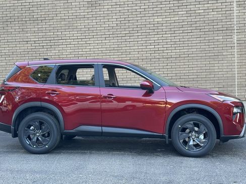 New 2026 Nissan Rogue SV w/ Cold Weather Package AWD/4WD image 4