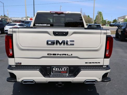 New 2026 GMC Sierra 1500 Denali Ultimate w/ LPO, Black Badging Package AWD/4WD image 6