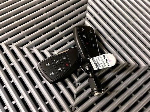 Used 2024 Chevrolet Tahoe High Country image 10