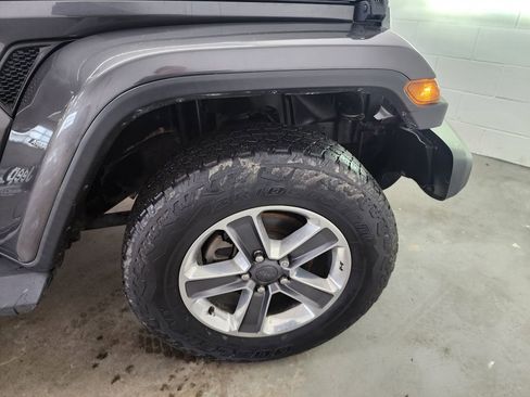 Used 2021 Jeep Wrangler Unlimited Sahara w/ Uconnect 4C Nav & Sound Group image 45