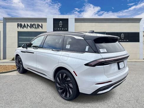 New 2026 Lincoln Nautilus Black Label w/ Jet Appearance Package AWD/4WD image 5