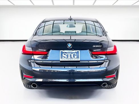 Used 2019 BMW 330i Sedan w/ Convenience Package RWD image 5