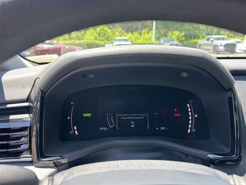 Used 2025 Toyota Camry LE FWD image 22