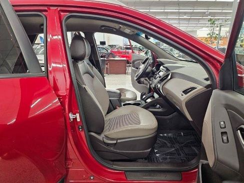 Used 2012 Hyundai Tucson GLS AWD/4WD image 10