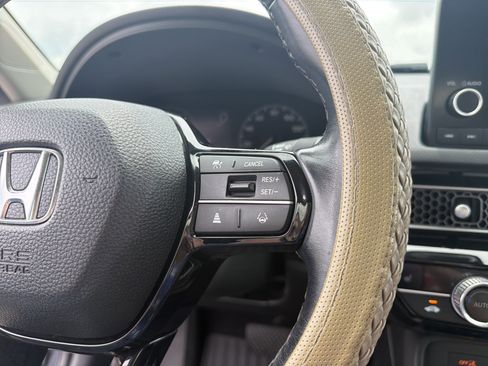 Certified 2022 Honda Civic EX image 27