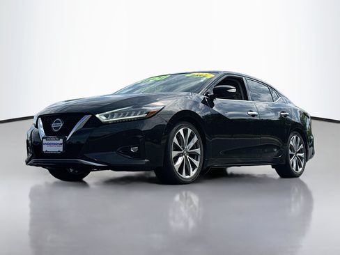 Used 2021 Nissan Maxima Platinum w/ Sport Mat Group FWD image 11