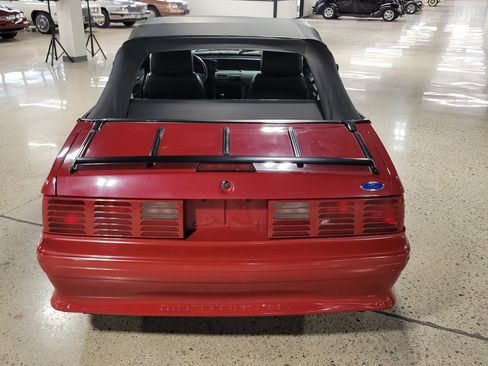 Used 1989 Ford Mustang GT RWD image 31