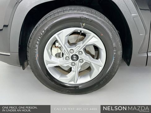 Used 2024 Hyundai Tucson SE FWD image 29