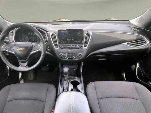 Used 2024 Chevrolet Malibu LT FWD image 9