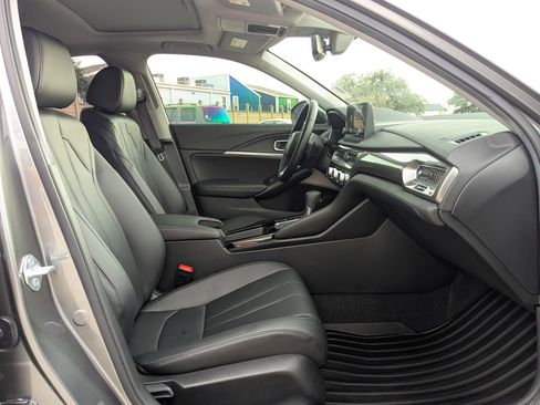 Certified 2024 Acura Integra image 27