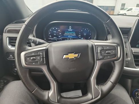 Used 2024 Chevrolet Suburban LT AWD/4WD image 21