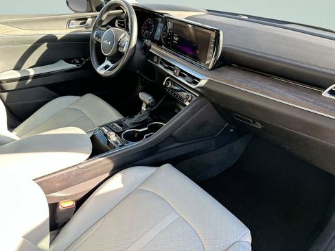 Used 2023 Kia K5 EX image 9