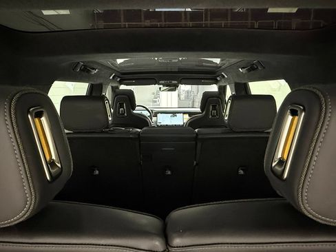 Used 2024 Rivian R1S Adventure Dual AWD/4WD image 46