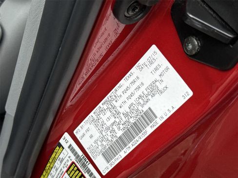 Used 2015 Toyota Tacoma 4x4 Access Cab image 30