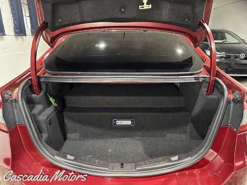 Used 2016 Ford Fusion Energi Titanium w/ Driver Assist Package FWD image 10