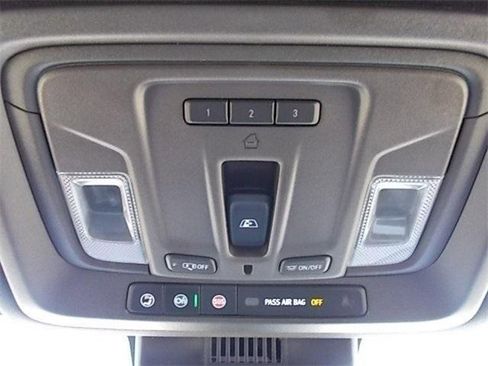 New 2024 Chevrolet Silverado 1500 LT w/ Z71 Off-Road Package image 24