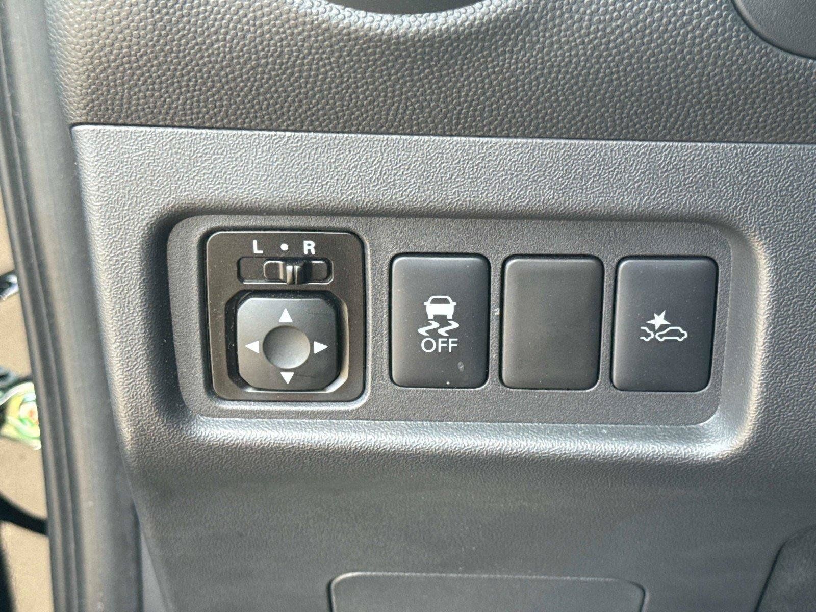 Used 2024 Mitsubishi Mirage ES FWD image 29
