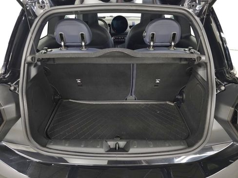 Used 2025 MINI Cooper S FWD image 9