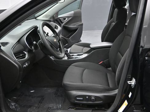 Used 2024 Chevrolet Malibu LT FWD image 16