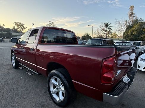 Used 2008 Dodge Ram 1500 Truck SLT image 2