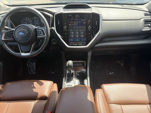 Certified 2023 Subaru Ascent Touring AWD/4WD image 18