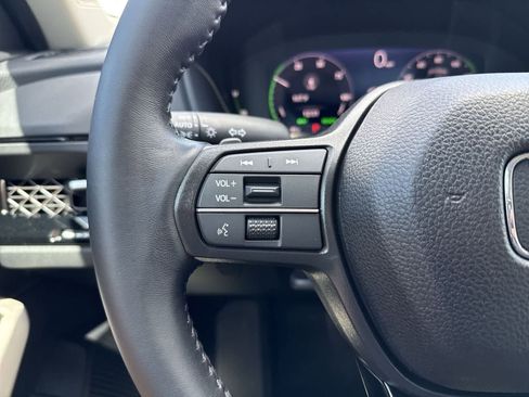 Used 2024 Honda Accord EX-L image 29