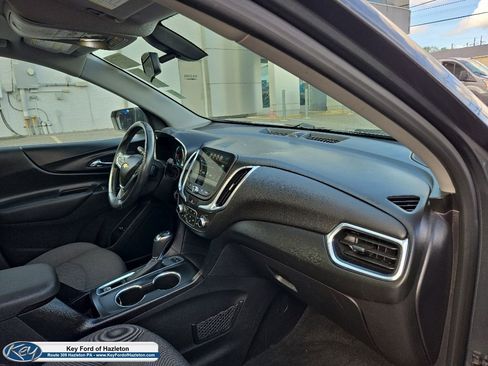 Used 2018 Chevrolet Equinox LT w/ Sun & Infotainment Package AWD/4WD image 18