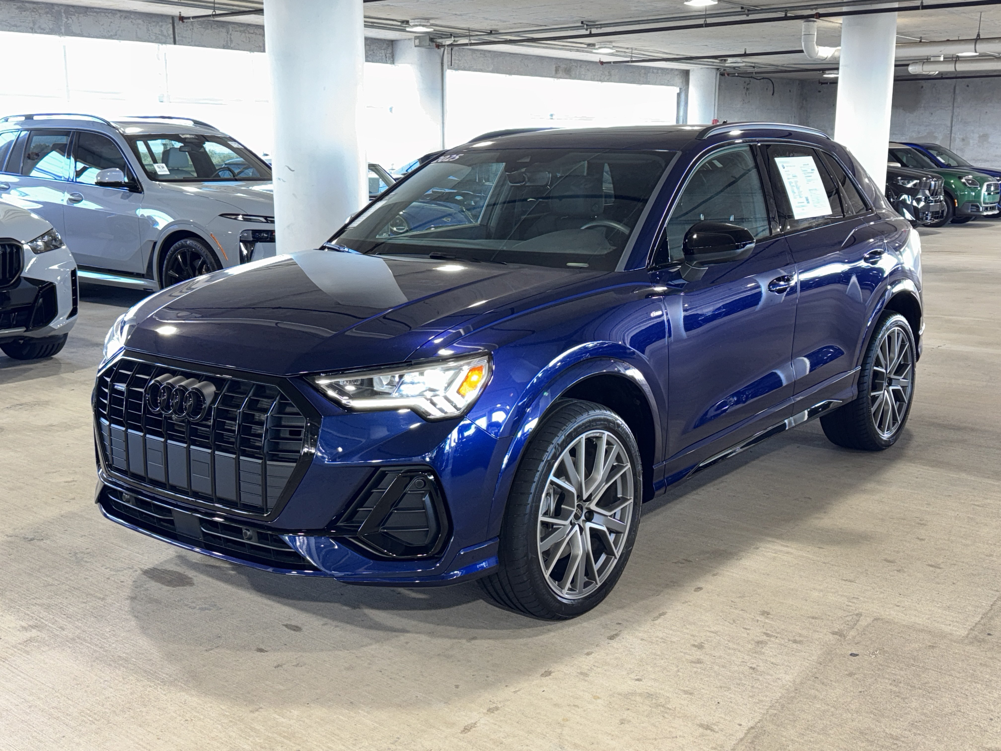Used 2025 Audi Q3 2.0T Premium Plus AWD/4WD image 4