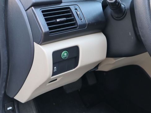 Used 2015 Honda Accord EX image 18