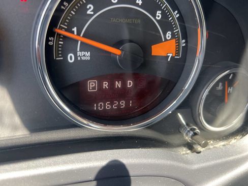 Used 2017 Jeep Compass High Altitude FWD image 19