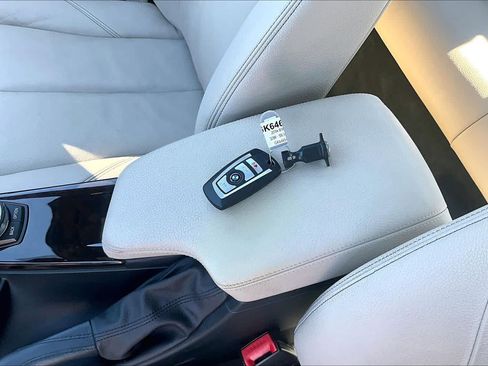 Used 2016 BMW 328i Sedan image 14