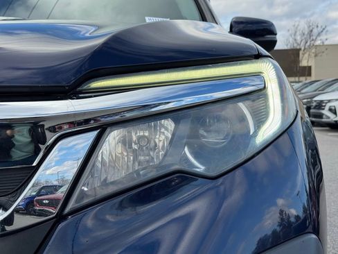 Used 2019 Honda Pilot EX image 8