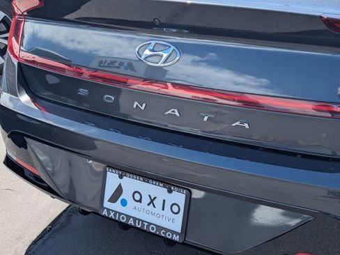 Used 2020 Hyundai Sonata SEL w/ Convenience + Sunroof Package FWD image 5