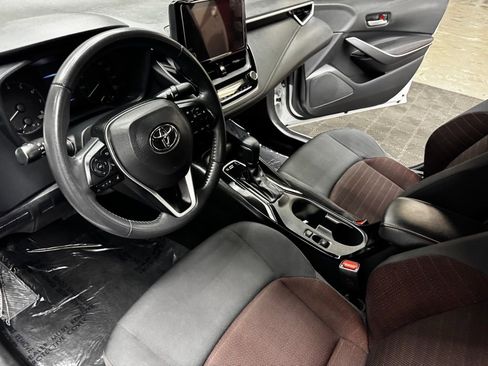 Used 2024 Toyota Corolla SE w/ SE Premium Package FWD image 31
