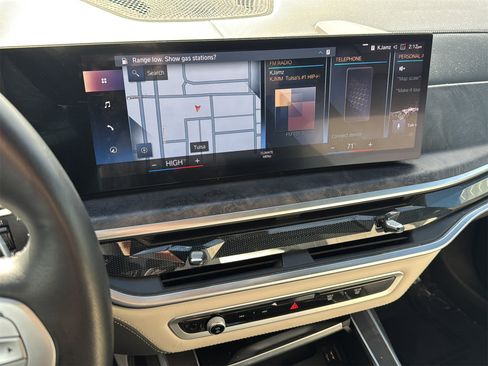 Used 2023 BMW X7 xDrive40i w/ Executive Package image 21