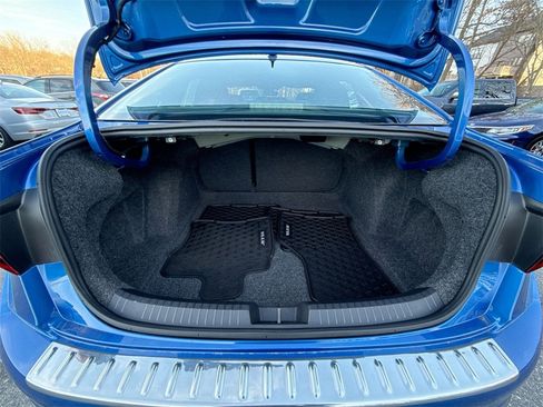 Used 2024 Volkswagen Jetta Sport image 19