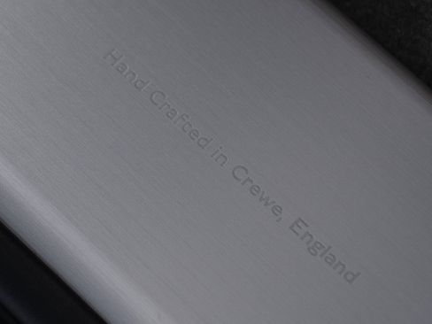 New 2025 Bentley Bentayga V8 image 13