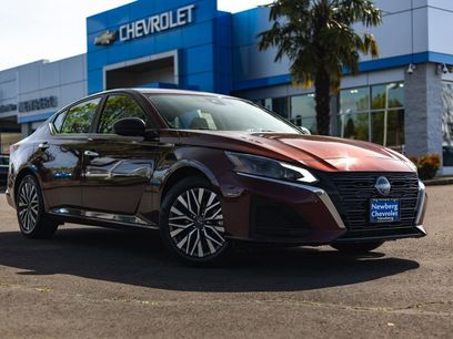 Used 2024 Nissan Altima 2.5 SV