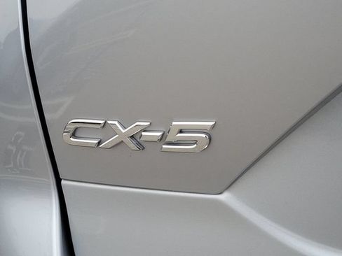 Used 2018 MAZDA CX-5 Sport FWD image 26